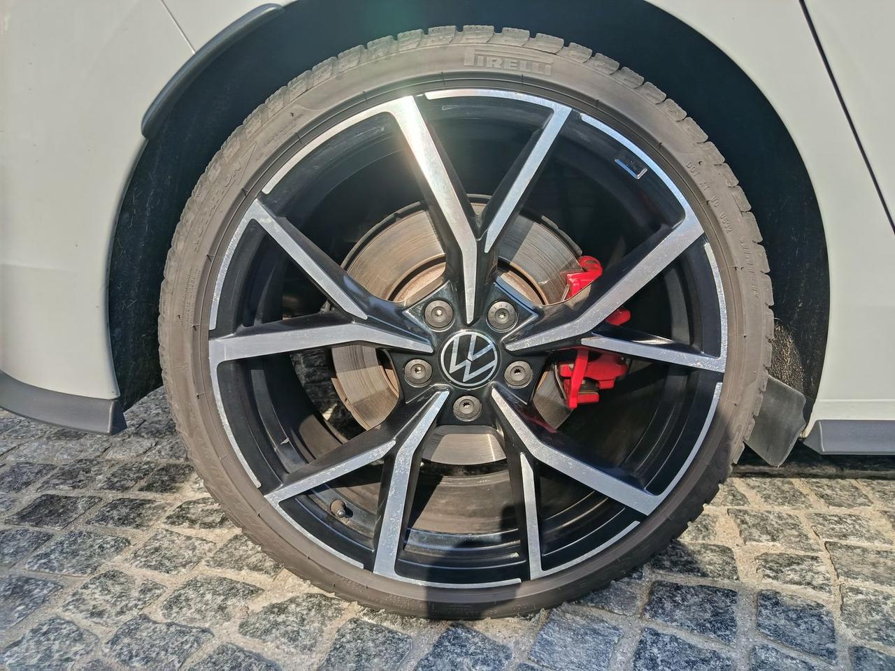 Volkswagen Golf Ultimate 2.0 TSI GTI #10337