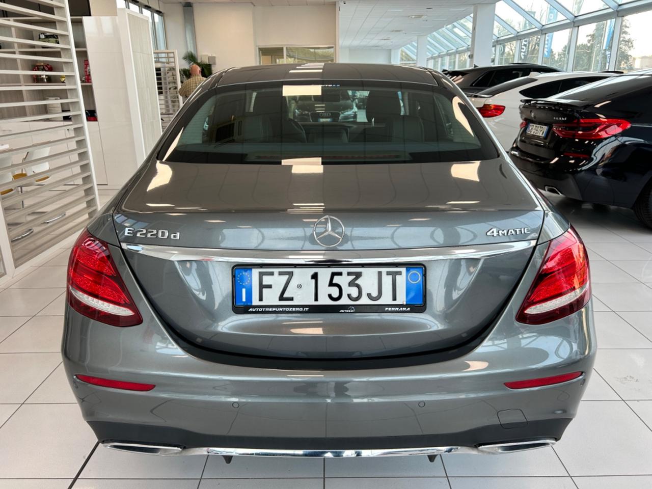 Mercedes-benz E 220 d 4Matic Auto Premium Plus