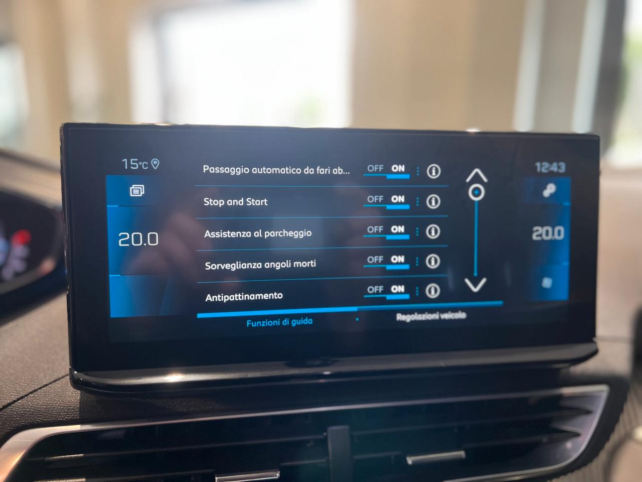 Peugeot 3008 BlueHDi 130 S&S EAT8 Allure