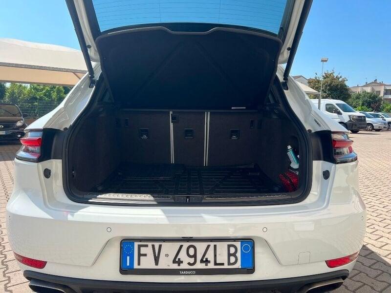 Porsche Macan 2.0