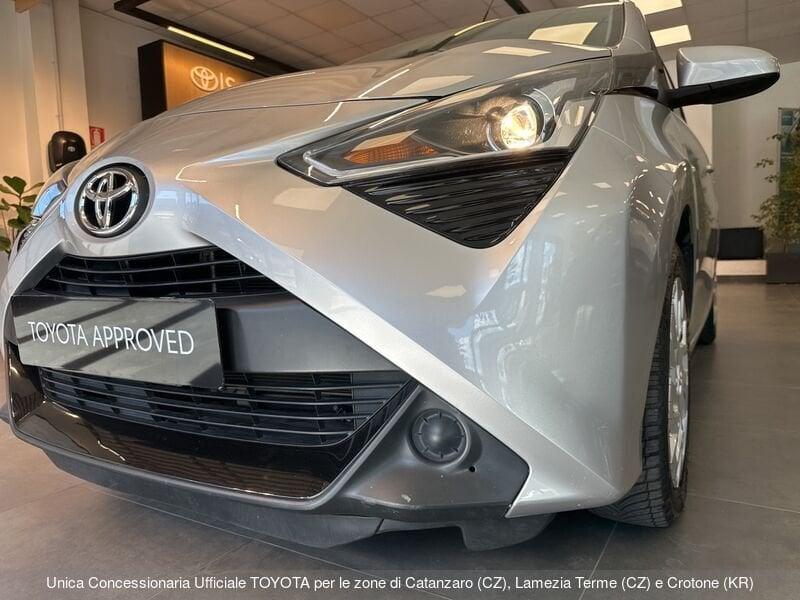 Toyota Aygo Aygo Connect 1.0 VVT-i 72CV 5 porte x-business MMT