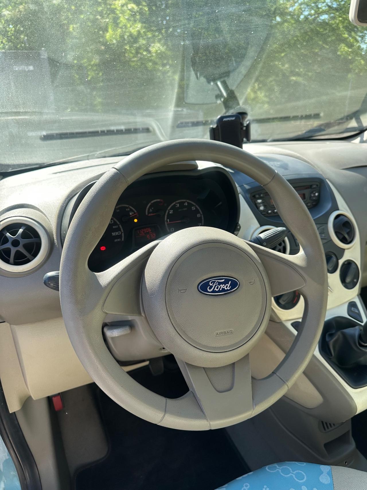 Ford Ka 1.2 8V 69CV Titanium 112mila km