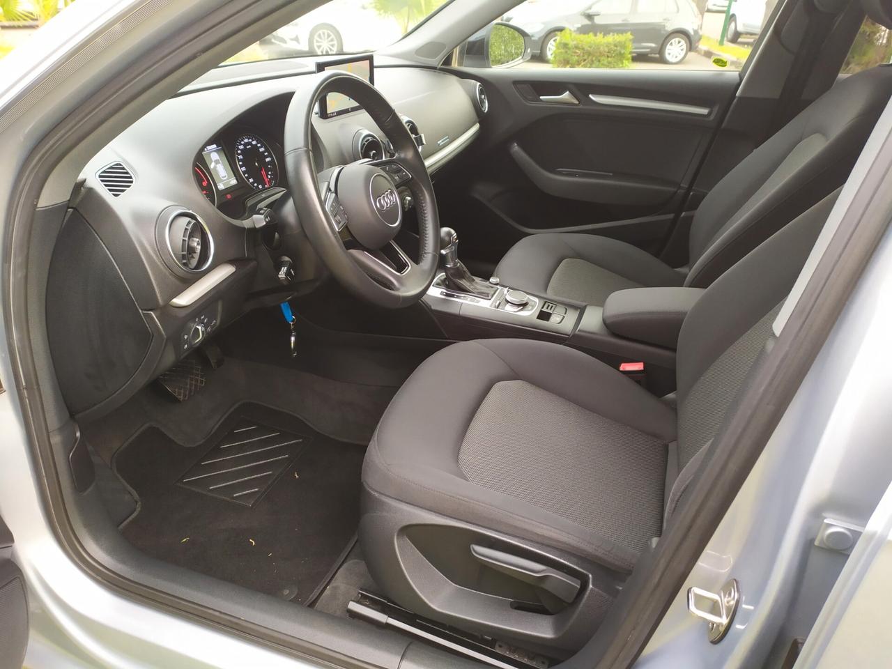 Audi A3 SPB 30 TDI S tronic Business
