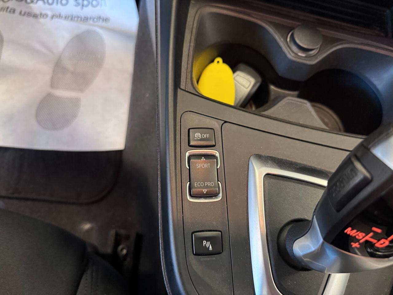 Bmw 118 118d 5p. Unique