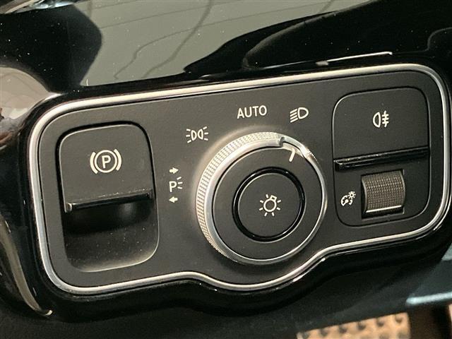 MERCEDES-BENZ CLA sse A 250 e Plug-In-Hybrid AMG Line Advanced Pl