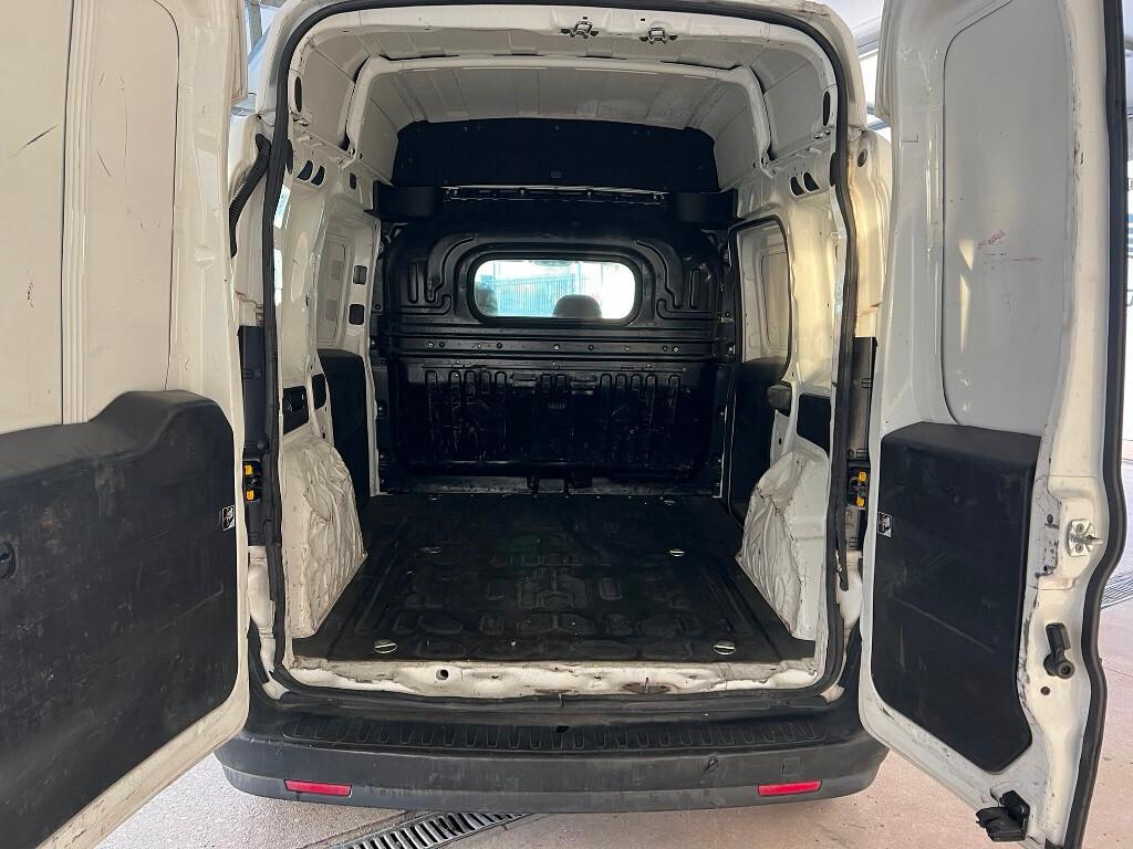 Fiat Doblo’ XL 3 Posti Tetto alto 1.6 Mtj 105CV