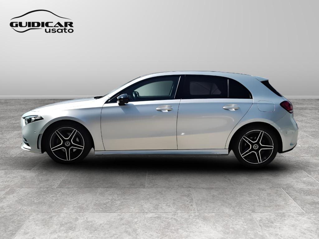 Mercedes-Benz Classe A - W177 2018 - A 180 d Premium auto