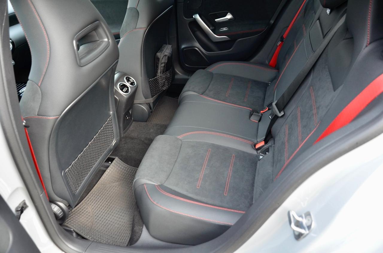 MERCEDES-BENZ A 35 AMG 4MATIC 306cv AUTO, GARANZIA UFFICIALE, UNICOPROPRIETARIO, UFF ITALIANA, EURO 6E, TETTO, NIGHT PACK, FARI MULTIBEAM, HI-FI PREMIUM, PERMUTE