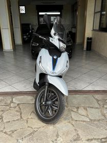 Piaggio Beverly 310 Sport