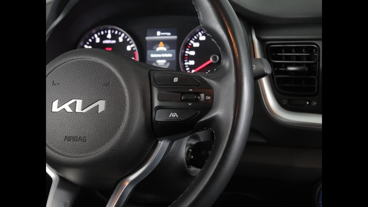 KIA Stonic - Stonic 1.2 dpi Urban 84cv