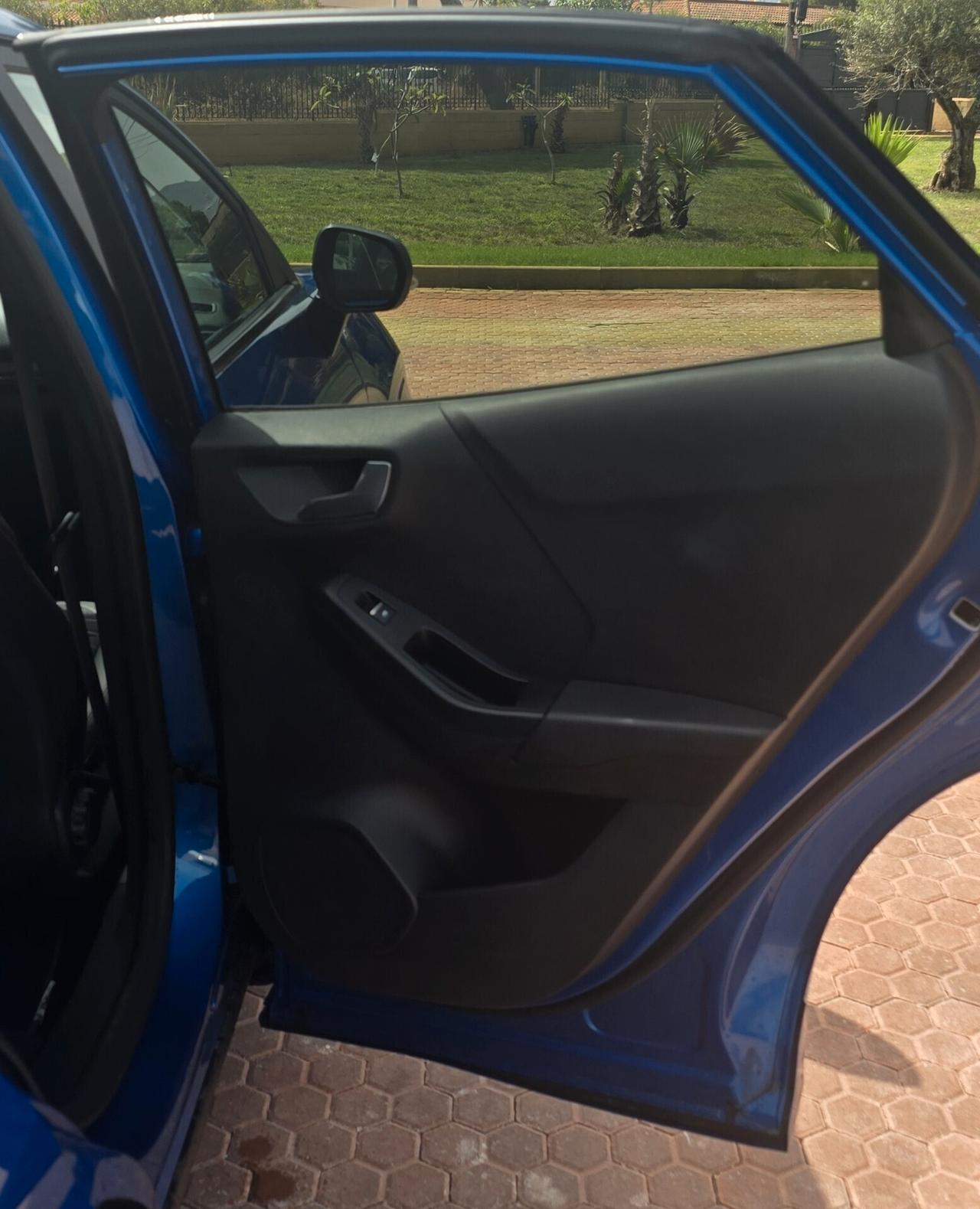 Ford Puma 1.0 EcoBoost Hybrid 125 CV S&S ST-Line – Crossover Sportivo ed Efficiente