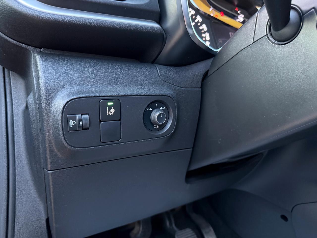 Citroen C3 PureTech - Shine 2019 RETROCAMERA