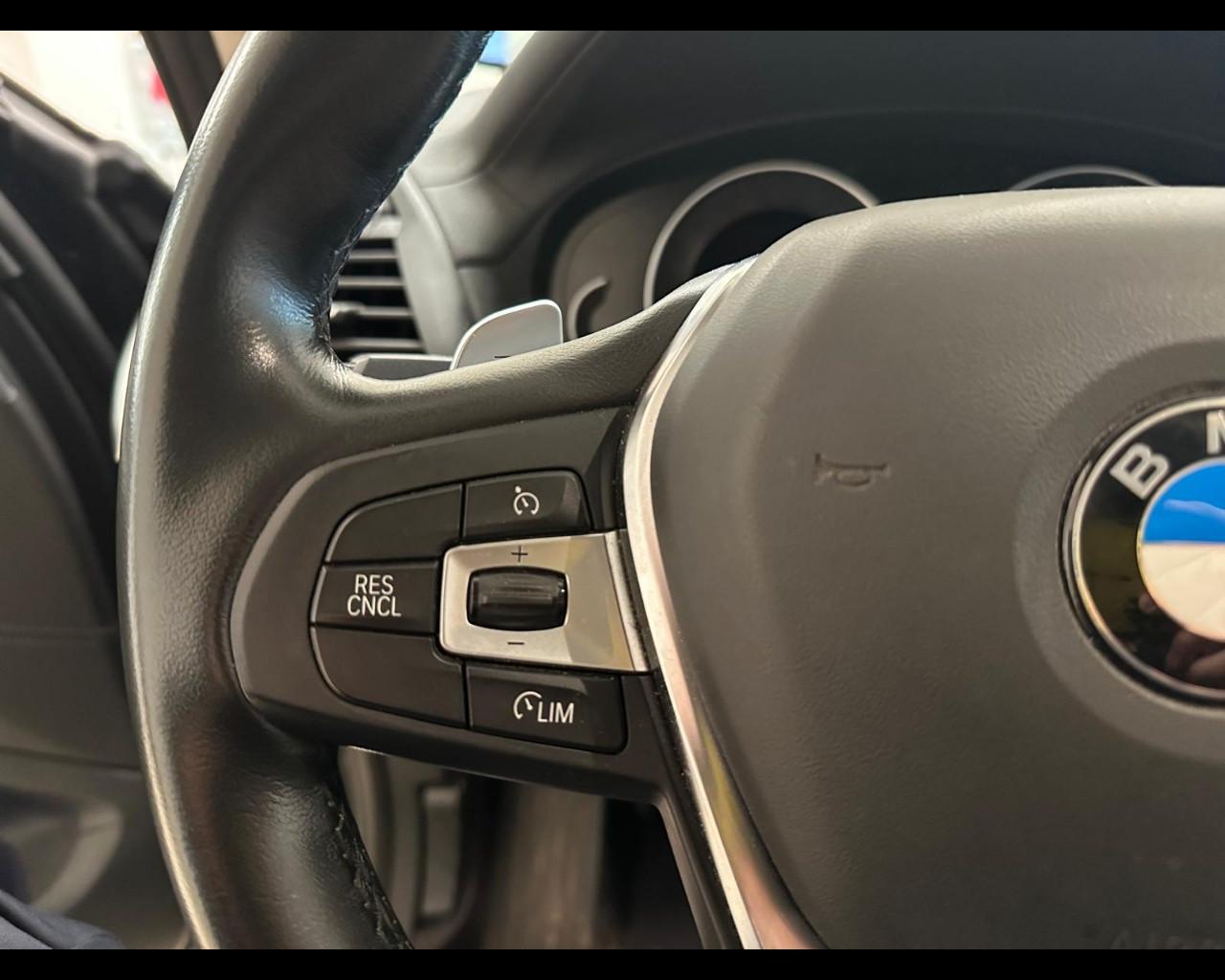 BMW X3 (G01/F97) - X3 xDrive20d Luxury