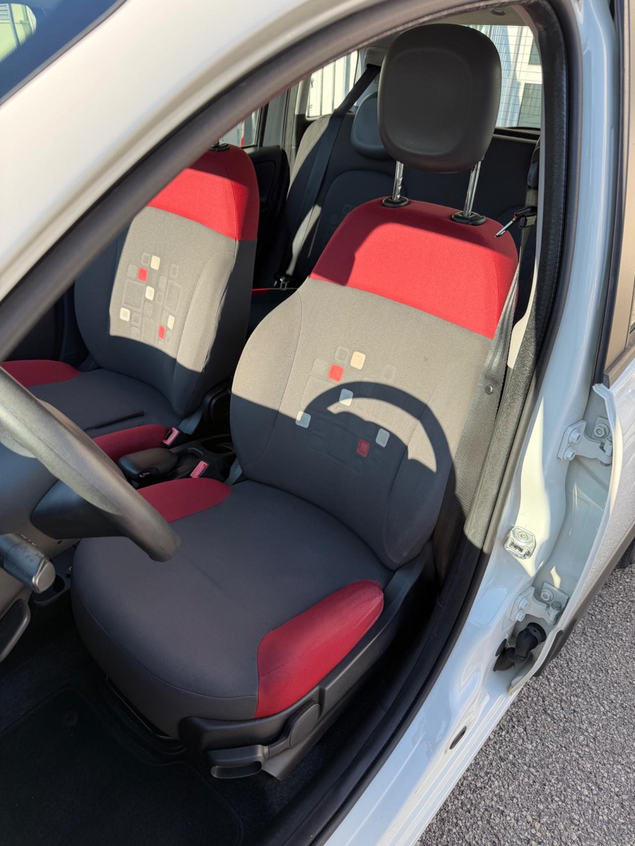 Fiat Panda 1.2 Lounge 69cv GPL