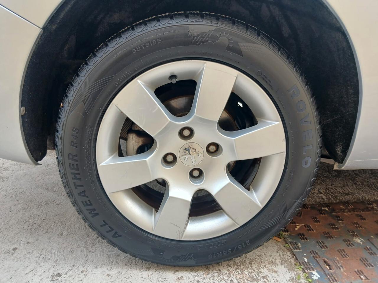 Peugeot 5008 1.6 HDI 116CV Business