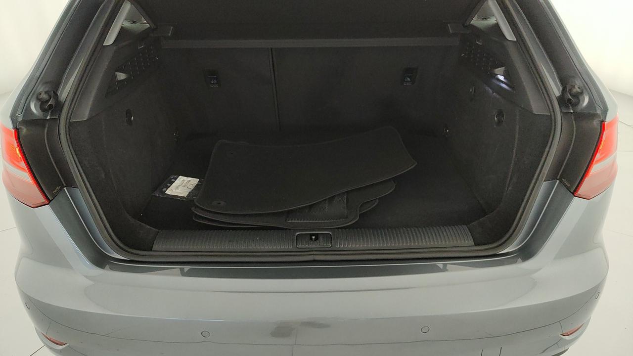 AUDI A3 Sportback 30 1.6 tdi Sport 116cv