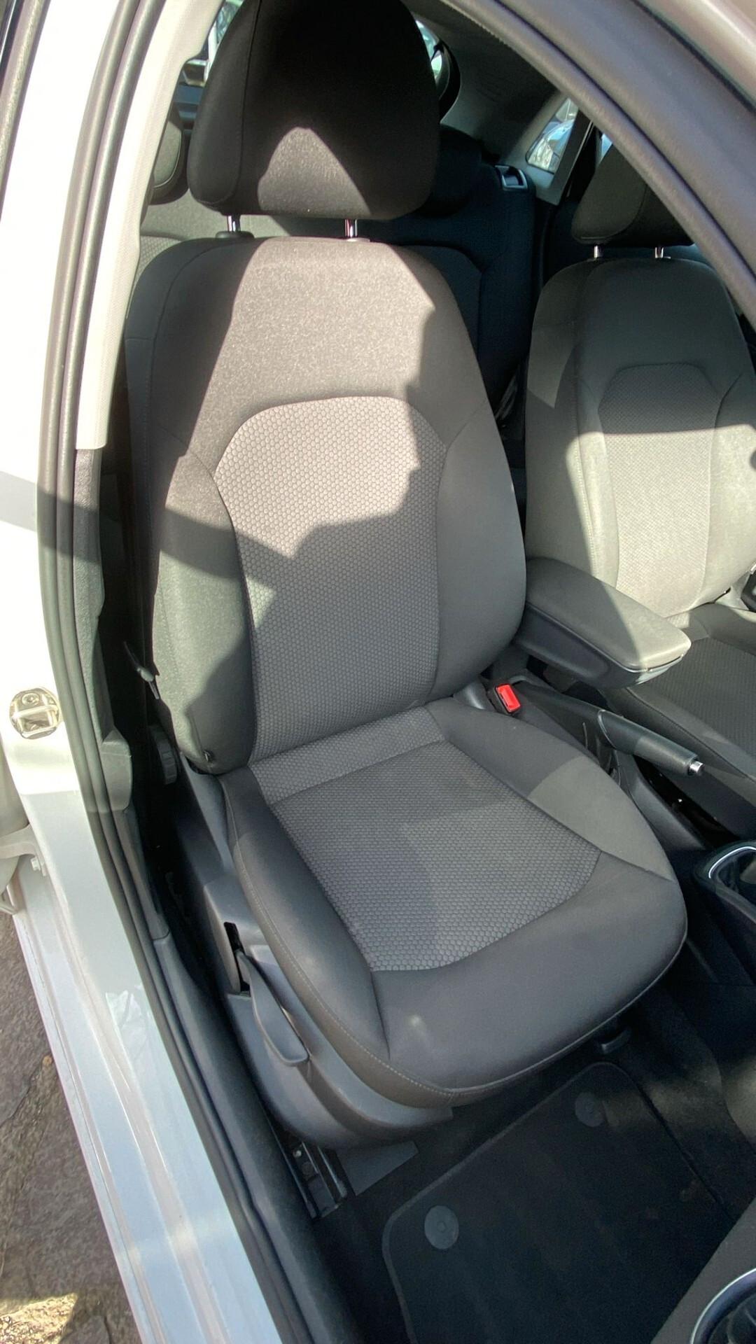 Audi A1 1.0 TFSI NEOPATENTATI
