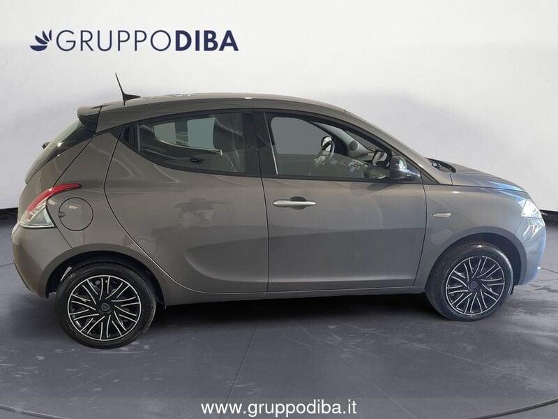 Lancia Ypsilon III 2021 1.0 firefly hybrid Gold s&s 70cv 5p.ti