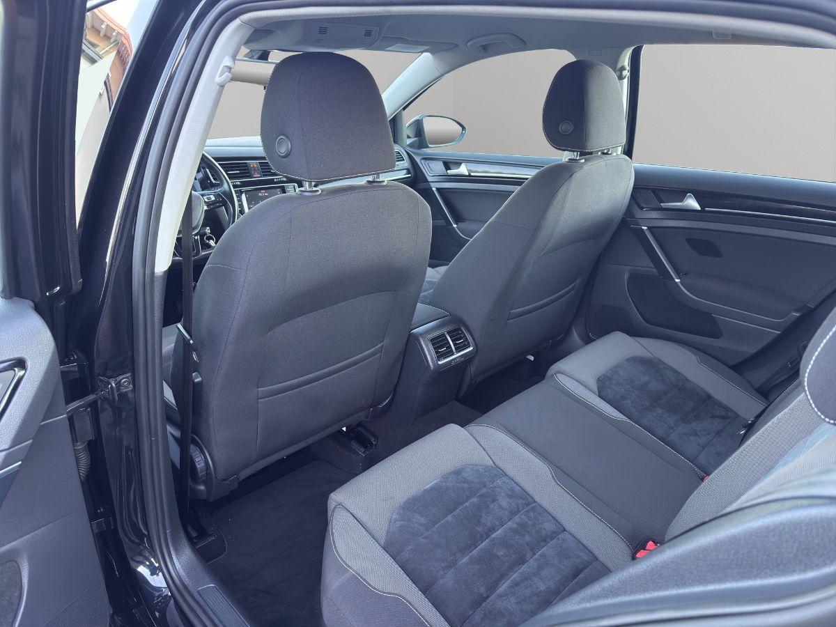 VOLKSWAGEN - Golf - 1.6 TDI 105cv 5p. Highline BlueMotion Technology