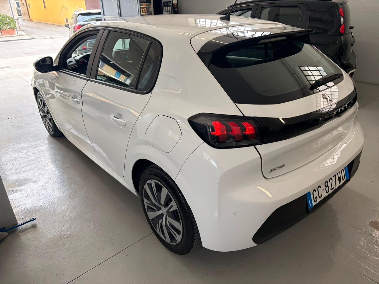 Peugeot 208 PureTech 75 Stop&Start 5 porte Active