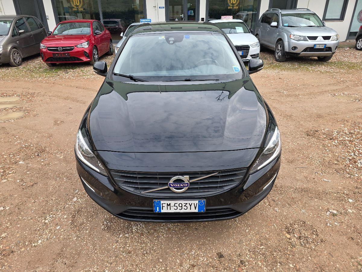 VOLVO V60 2.0 DIESEL D2 OK NEO GARAN FINAZ