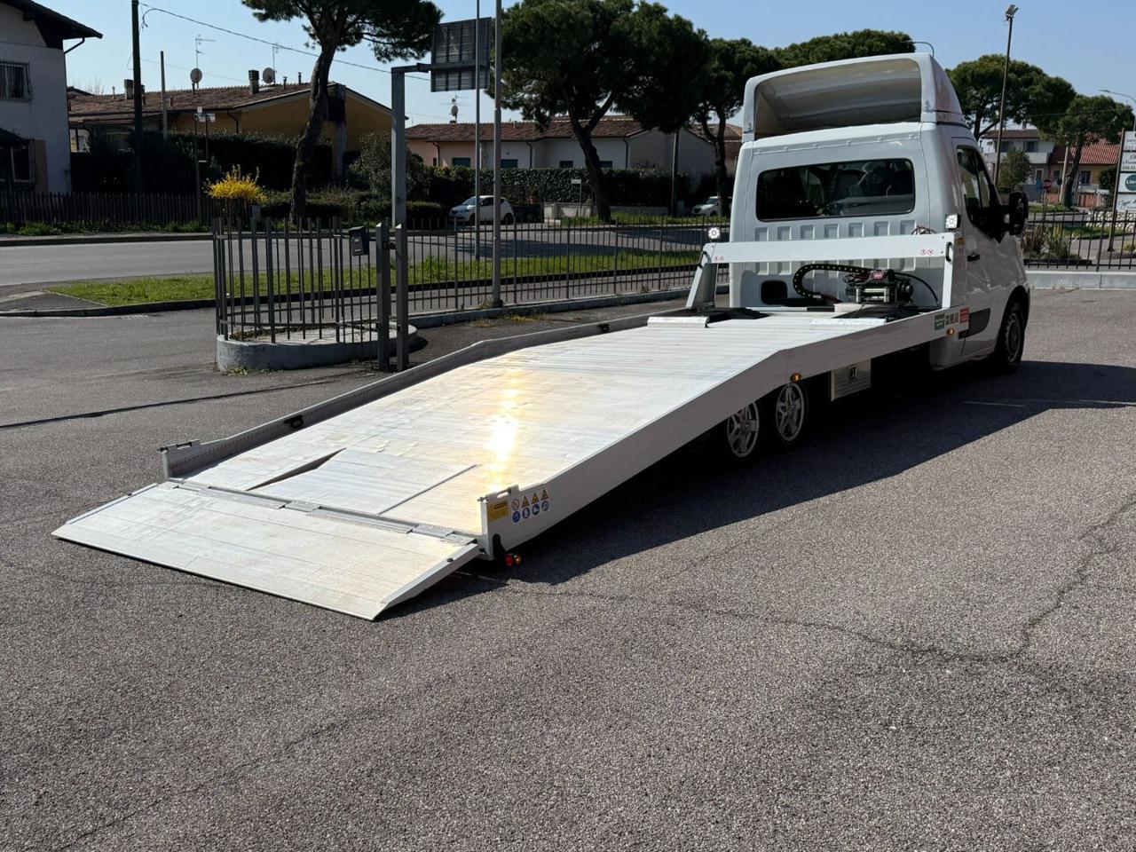 RENAULT Master T35 2.3 dCi/170 PL-TM Pianale CabinatoSOLO50.000KM