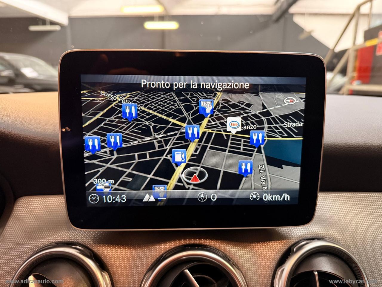 MERCEDES-BENZ GLA 180