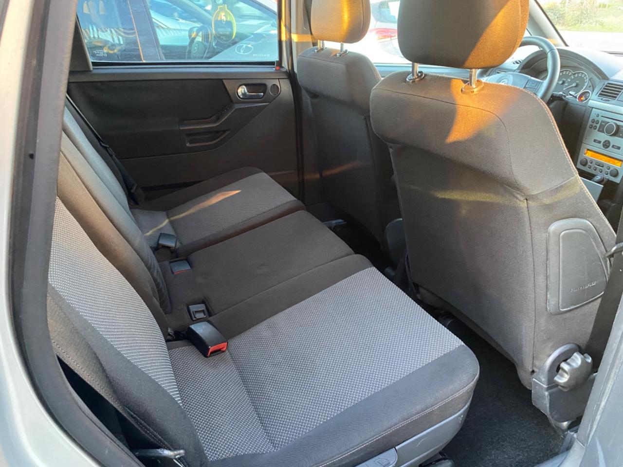 Opel Meriva 1.6 16V Enjoy