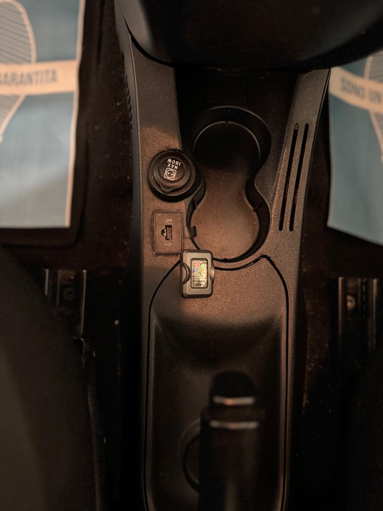 Lancia Ypsilon 1.2 69 CV Platinum *TETTO APRIBILE*