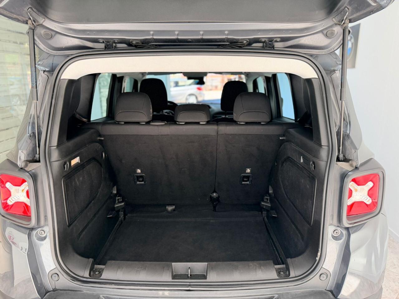 Jeep Renegade 1.6 Mjt 130 CV Limited anno 03/2023 Permute Finanziamenti Garanzia