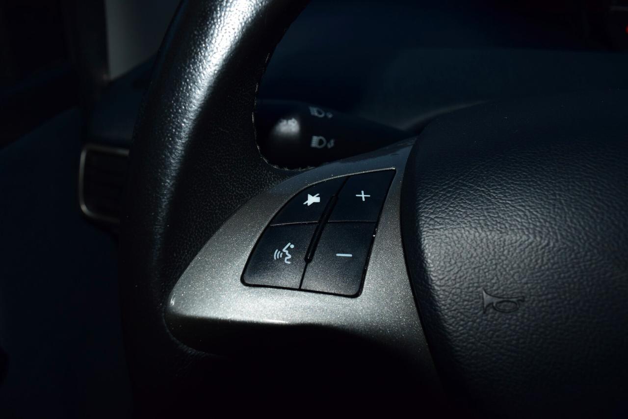 Lancia Ypsilon 1.0 Firefly Hybrid 70 cv Gold