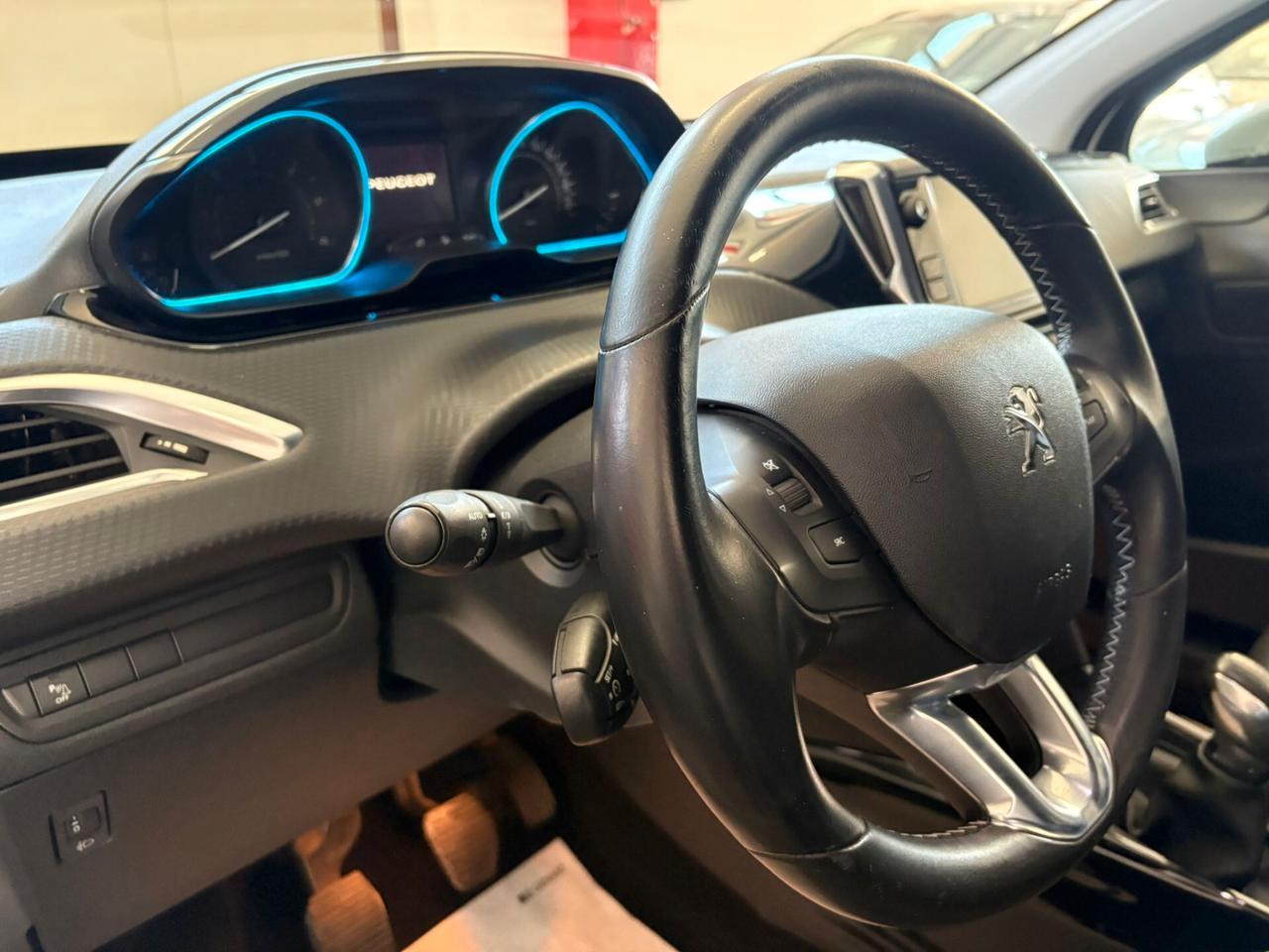 Peugeot 2008 BlueHDi 100 Allure PROMO