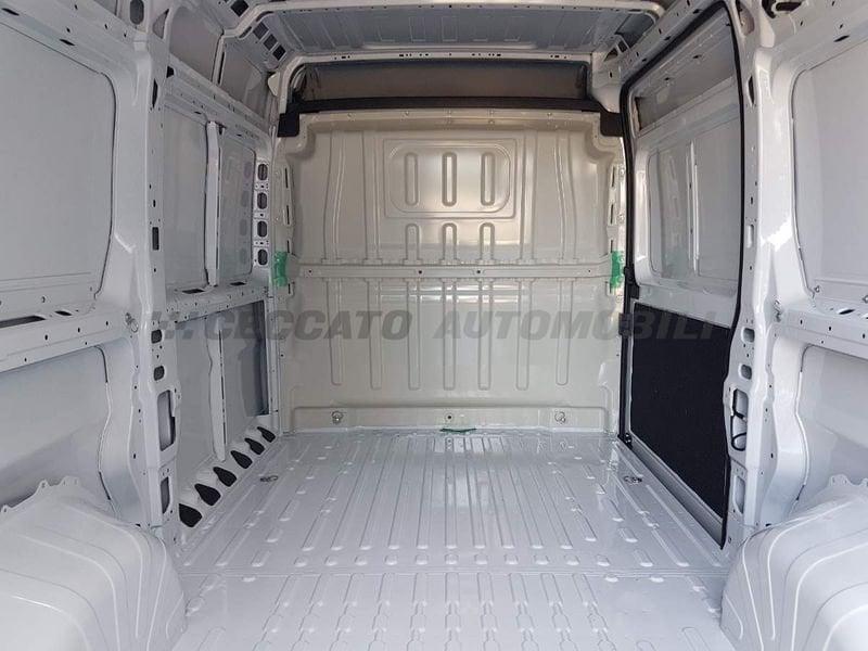 FIAT Ducato Ducato Series 2 Stock My25 Furgone Lastrato 33q Mh2 140cv 2.2 Multijet 3