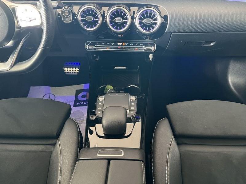 Mercedes-Benz Classe A A 180 d Premium Night edition auto