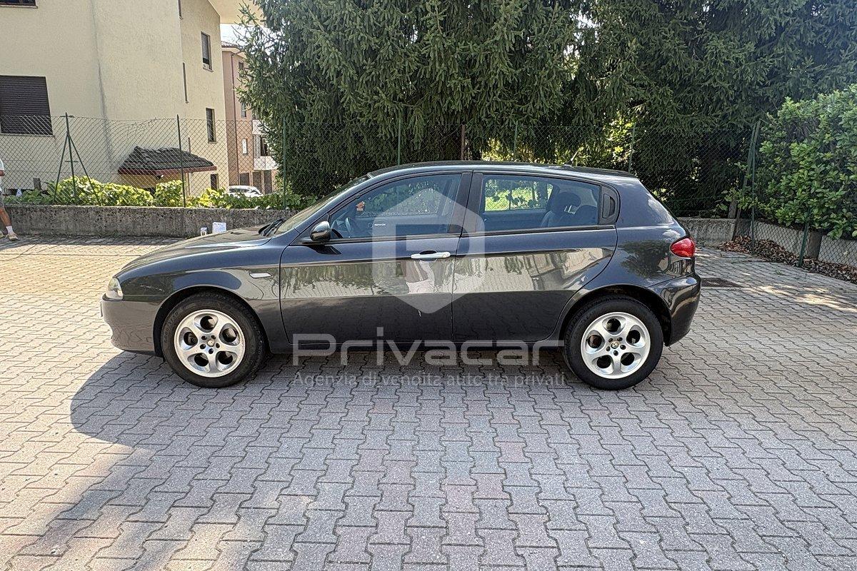 ALFA ROMEO 147 1.6 16V TS 5 porte Distinctive