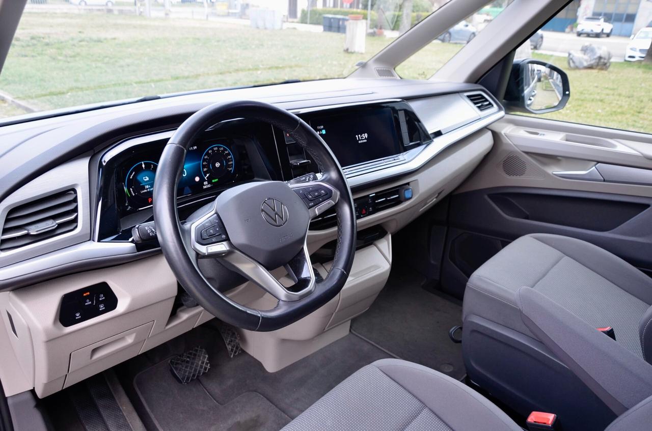 VOLKSWAGEN MULTIVAN T7 1.4 PHEV 150cv DSG, UNICOPROPRIETARIO, SERVICE VW, EURO 6E, IVA ESPOSTA, FARI FULL LED, PERMUTE
