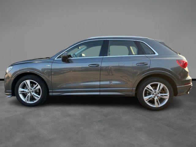 AUDI Q3 35 TFSI S tronic S-line edition