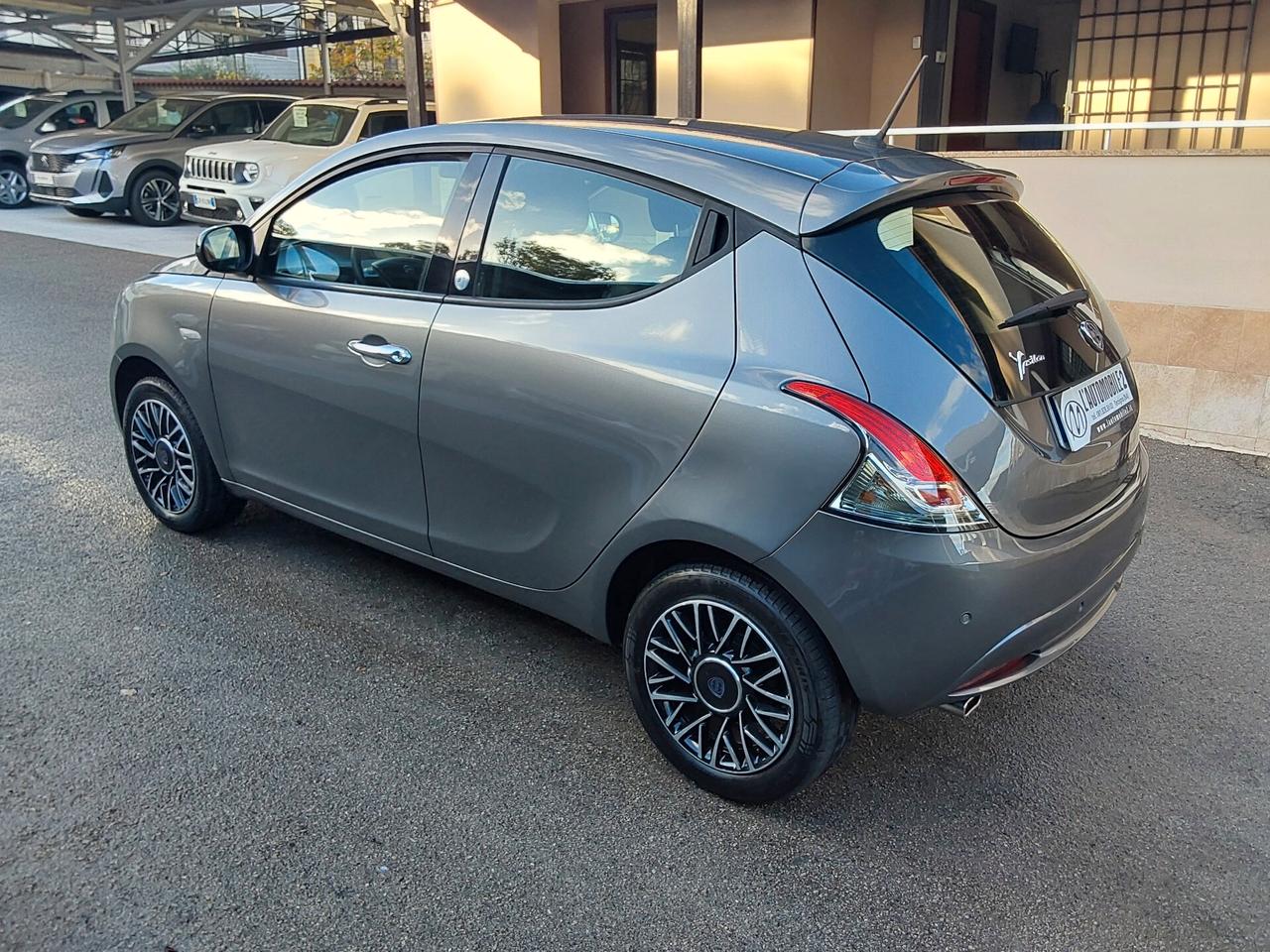 Lancia Ypsilon 1.2 69 CV GPL Ecochic Gold