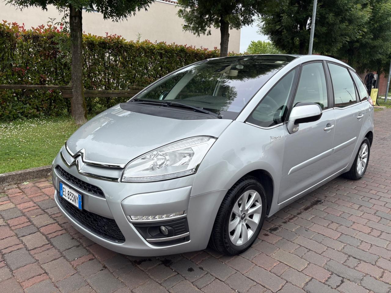 Citroen C4 Picasso 1.6 E-HDI OK per neopatentati!!
