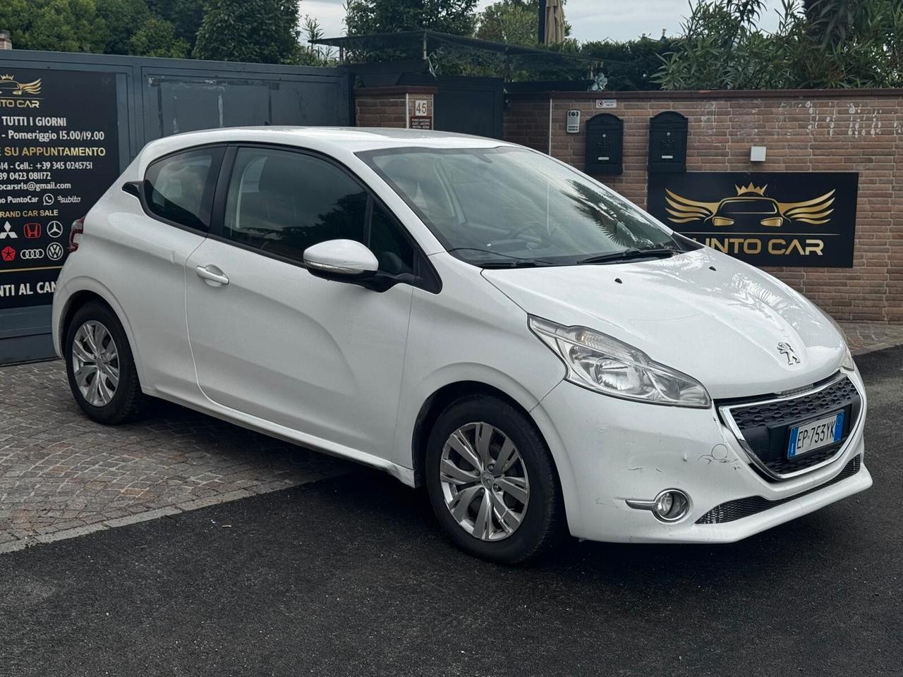 Peugeot 208 1.2 VTi 82 CV 3 porte Allure