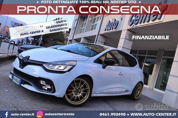Renault Clio RS Trophy 220CV 5p AKRAPOVIC