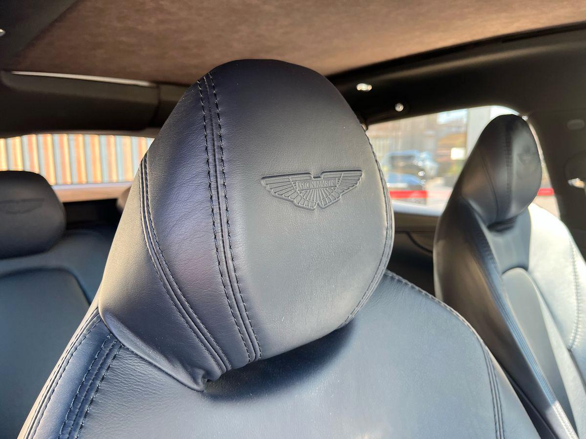 ASTON MARTIN DBX 4.0 auto