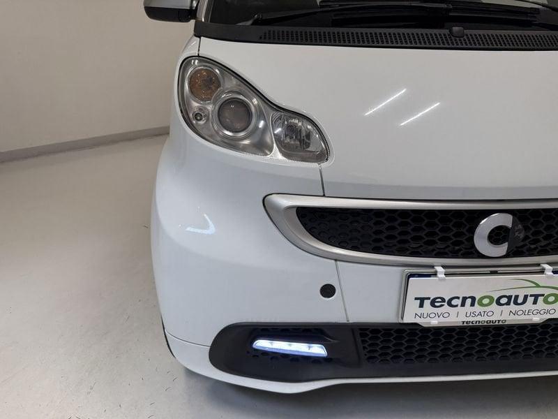 smart fortwo fortwo 1000 52 kW MHD cabrio passion