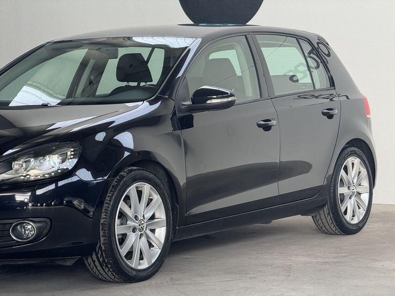 Volkswagen Golf Golf 5p 1.6 tdi Highline c/xeno Uniproprietario Neopatentati