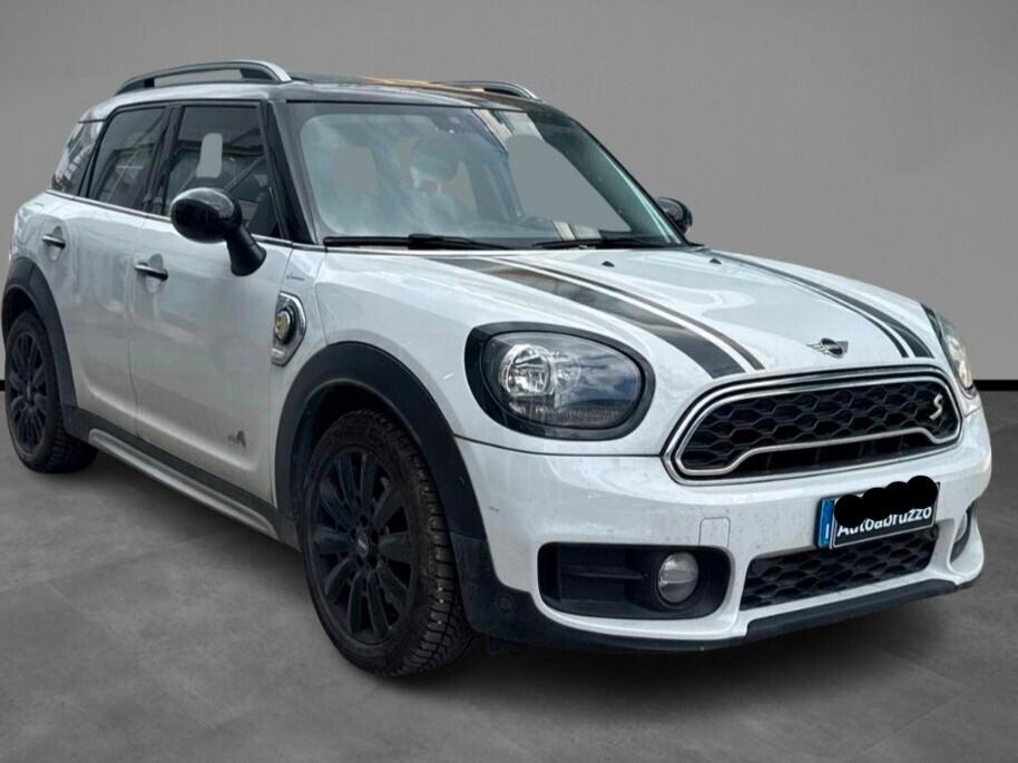 Mini Cooper S Countryman 1.5 Hype ALL4 136cv