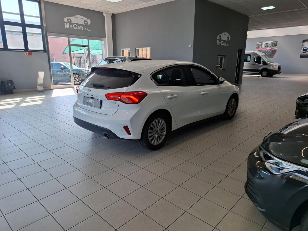 Ford Focus Berlina Benzina Manuale