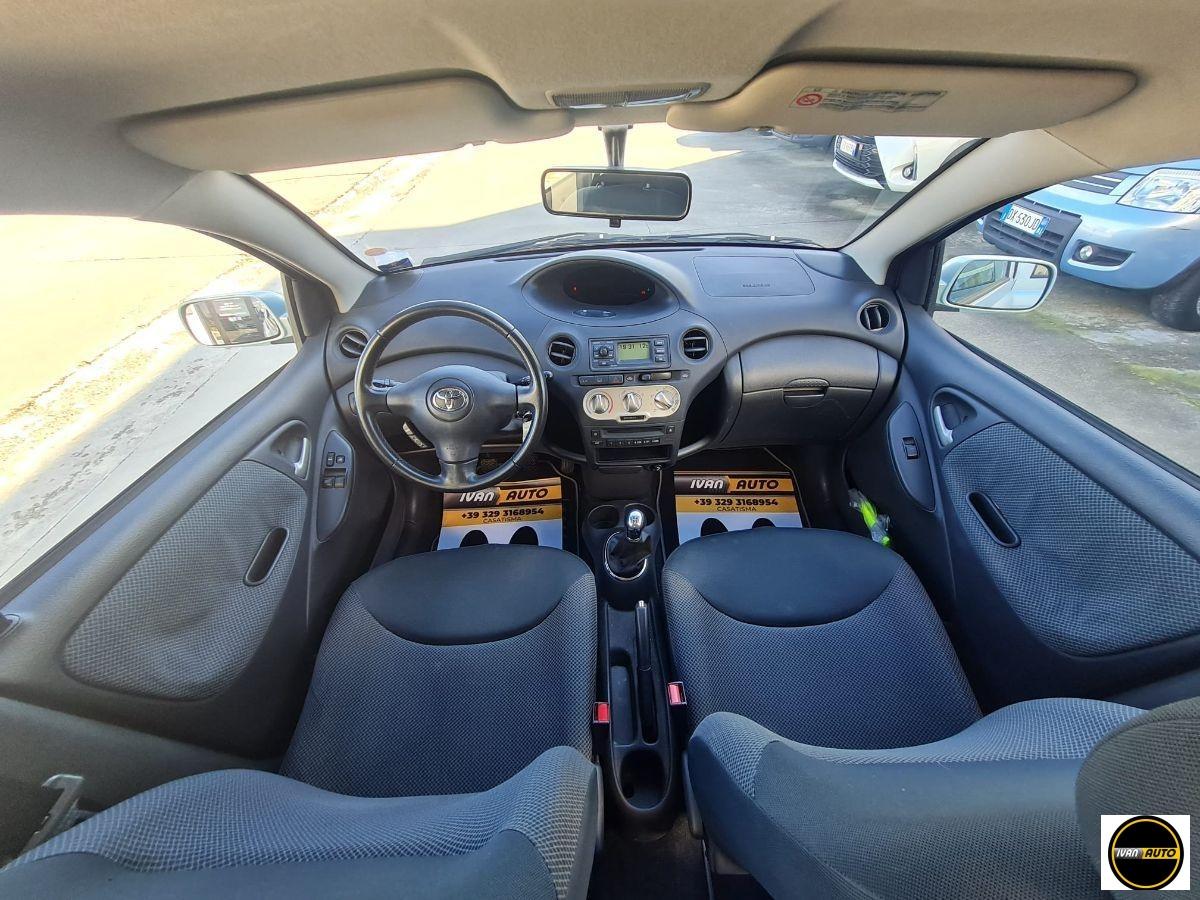 TOYOTA Yaris 1.3 Benzina-Neopatentati