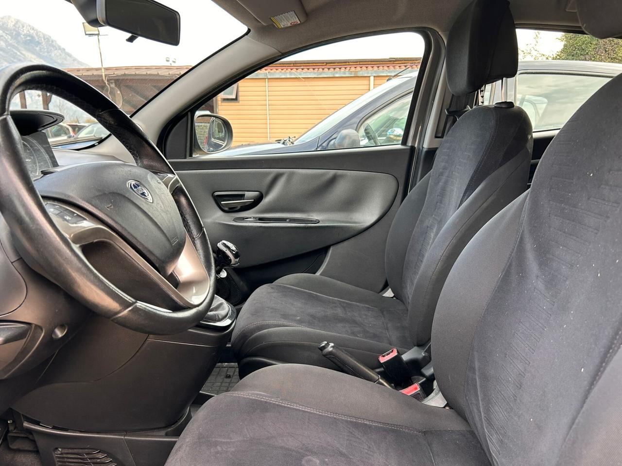 LANCIA Y 1.2GPL 60CV - NEOPATENTATI