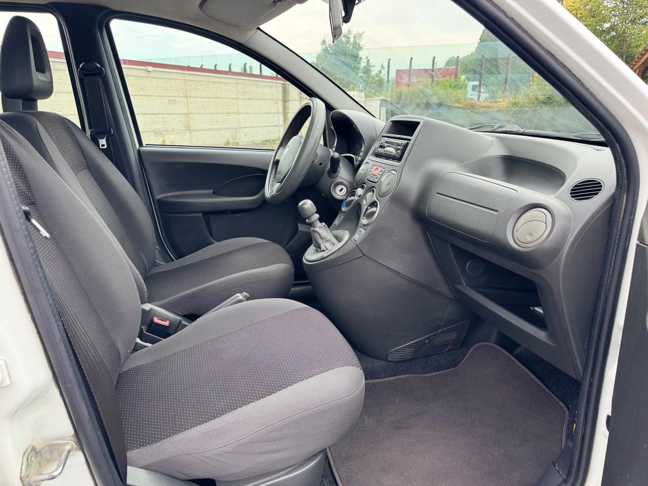Fiat Panda 1.1 Active Benzina 54cv Neopatentati 2006