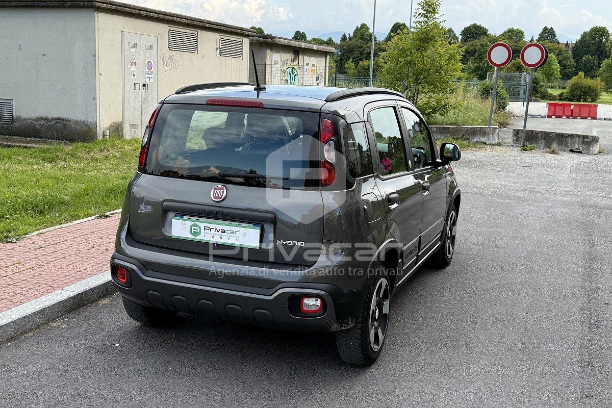 FIAT Panda 1.0 FireFly S&S Hybrid Launch Edition
